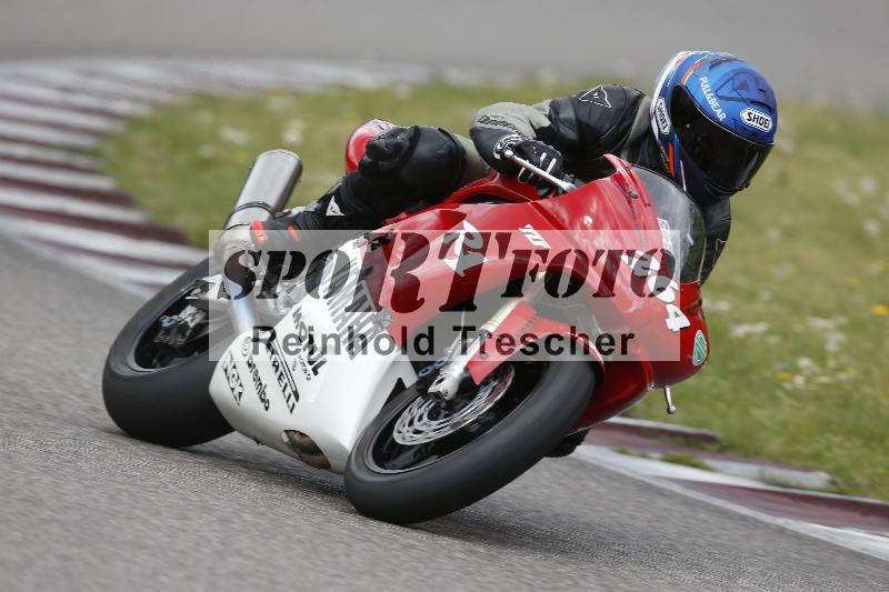 /09 19.04.2026  Caremotion get faster ADR/Gruppe gruen/264